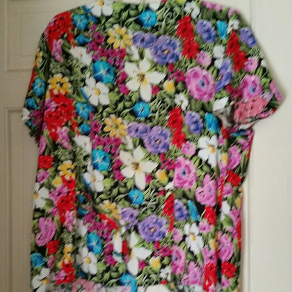 D.P.S. New York Floral Button Down Blouse Size L - Picture 2 of 3
